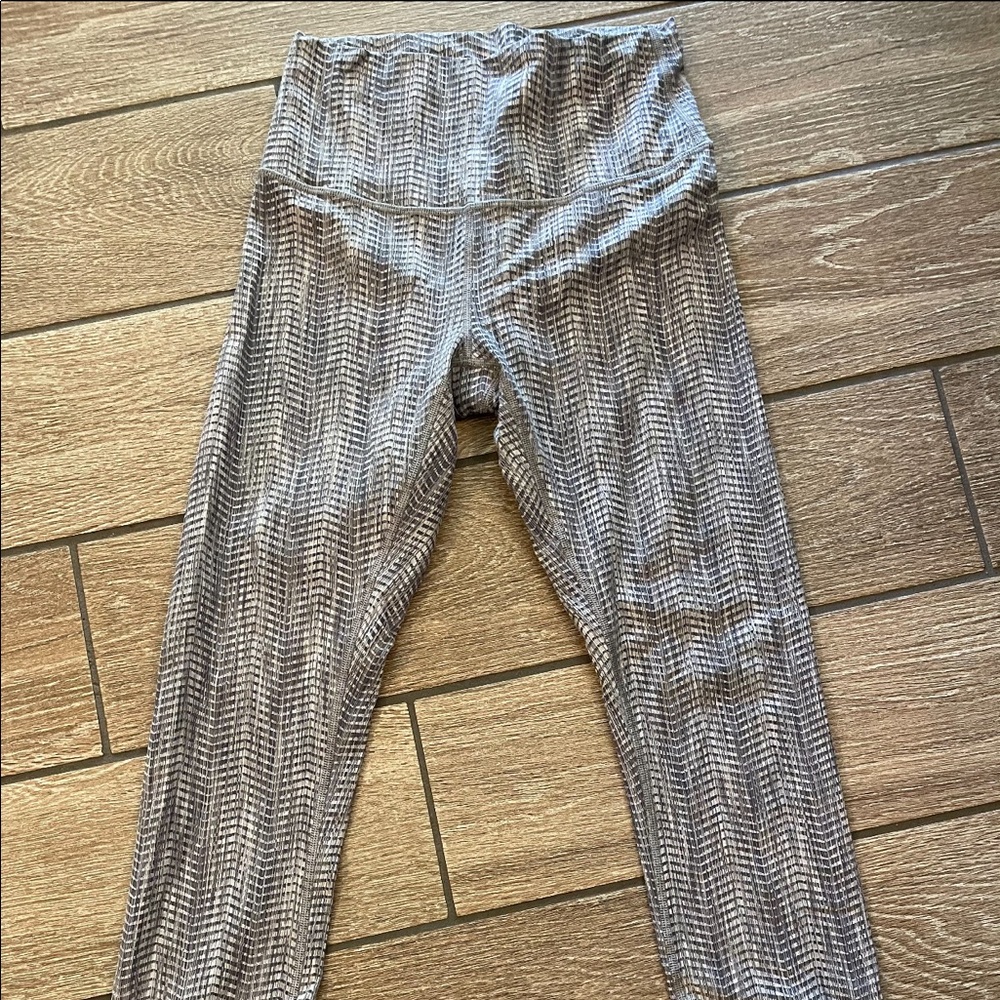 Lululemon Aligns (Patterned)